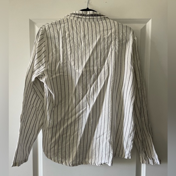 Liz Claiborne Pajama Set - Picture 3 of 6